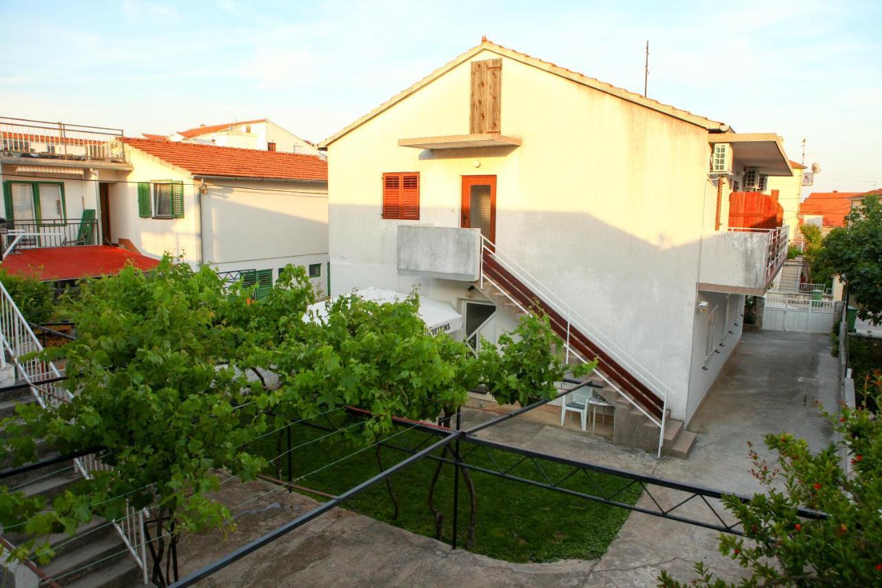 Apartmani Ana Juricev Водице Экстерьер фото