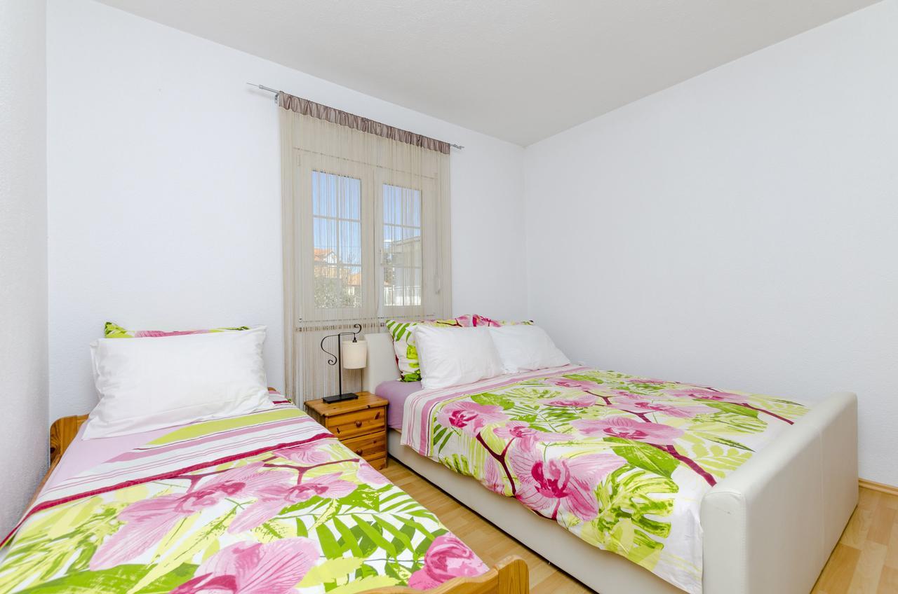 Apartmani Ana Juricev Водице Экстерьер фото